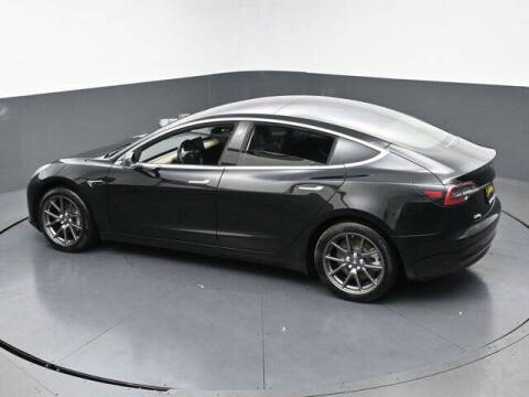 2019 Tesla Model 3 Mid Range