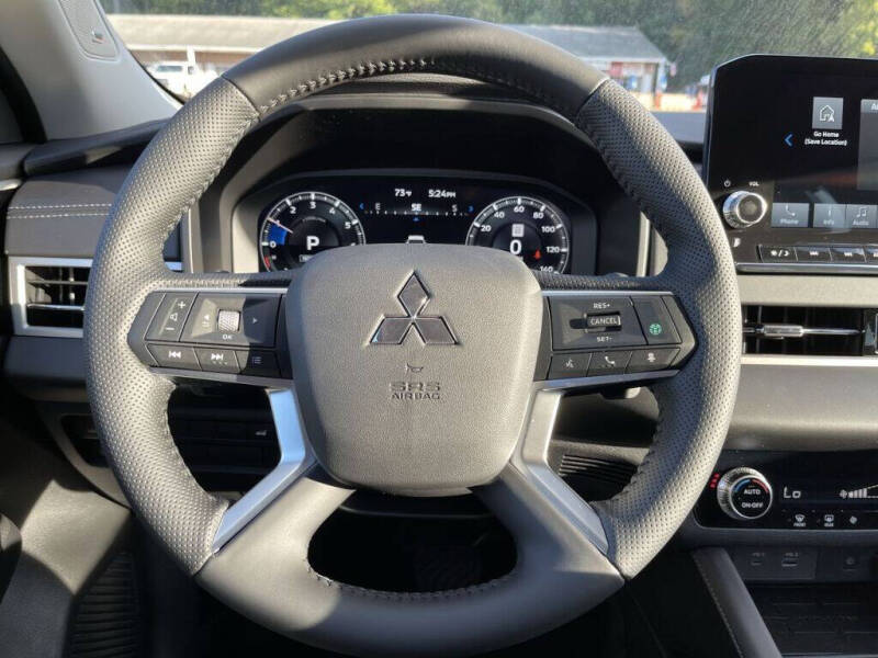2024 Mitsubishi Outlander