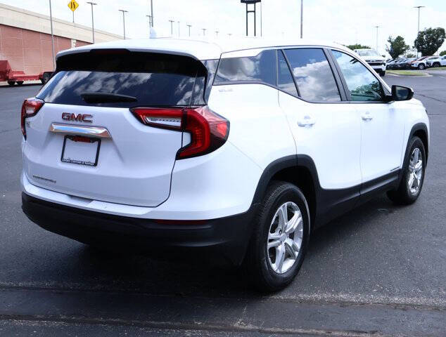 2024 GMC Terrain SLE