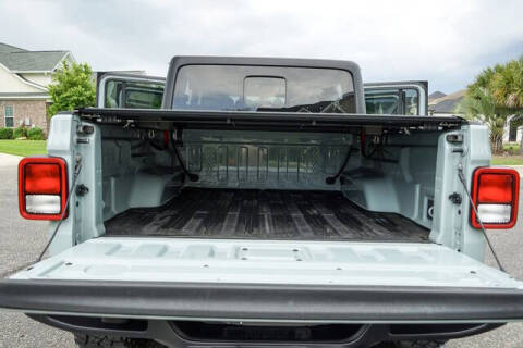 2023 Jeep Gladiator