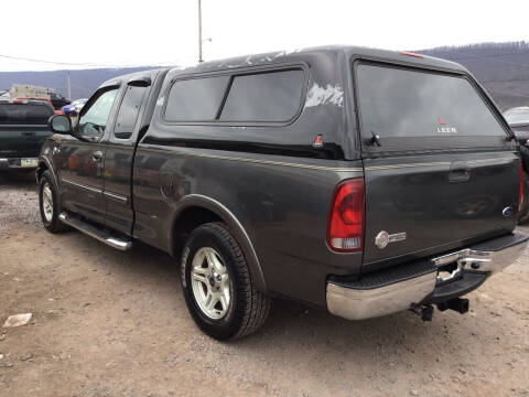 2003 Ford F-150 Lariat