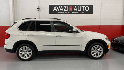 2013 BMW X5 for sale at AVAZI AUTO GROUP LLC in Gaithersburg MD