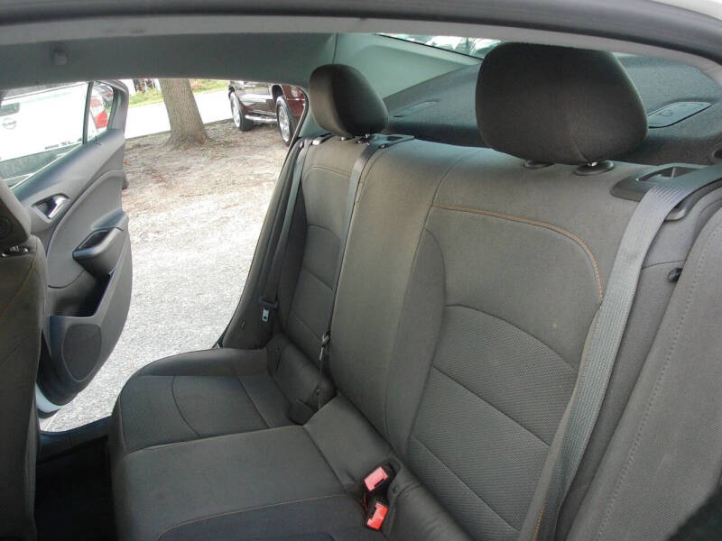 2019 Chevrolet Cruze LS