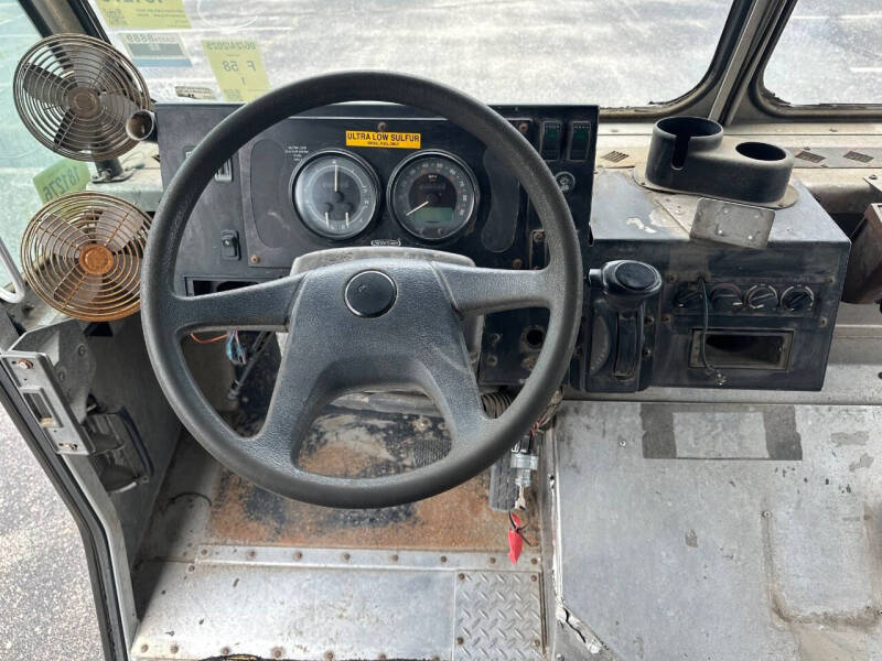 2009 Freightliner MT55 Chassis