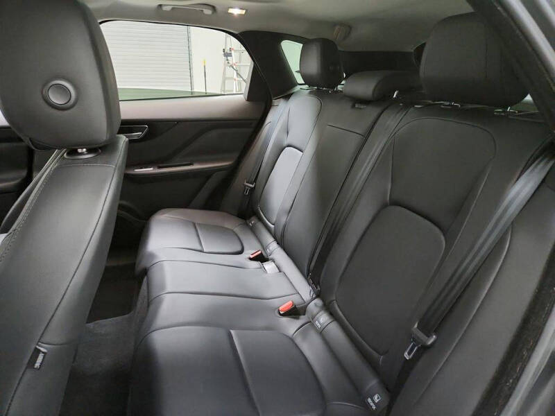 2017 Jaguar F-PACE 35t Premium