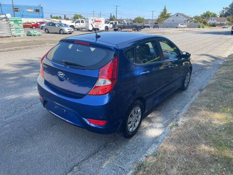 2016 Hyundai Accent SE