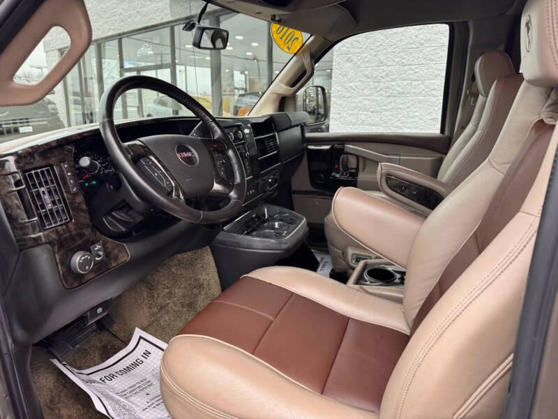 2016 GMC Savana 2500