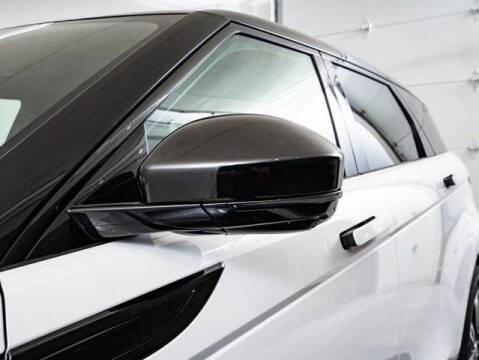 2026 Land Rover Range Rover Evoque P250 Dynamic SE