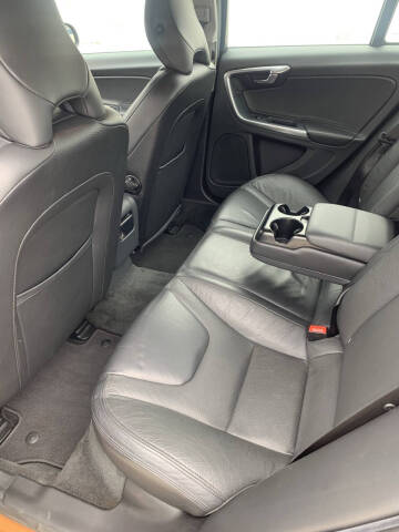 2013 Volvo S60 T5 Premier