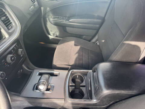 2014 Dodge Charger SE