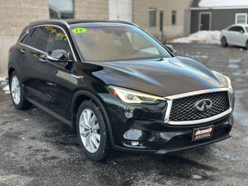 2019 INFINITI QX50 Essential's photo