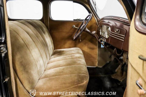 1938 Plymouth Deluxe