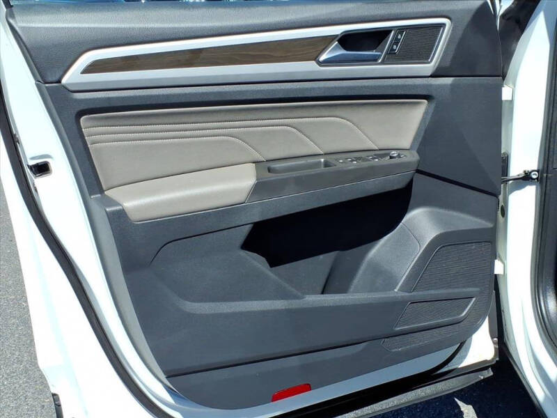 2022 Volkswagen Atlas SE