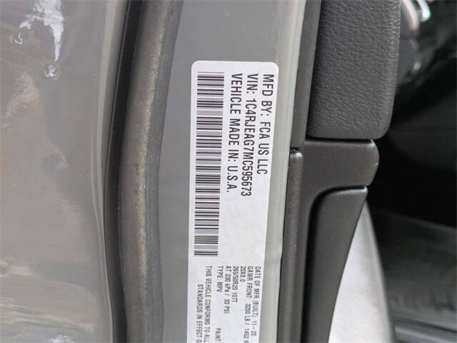 2021 Jeep Grand Cherokee Laredo X