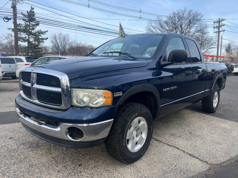 2004 Dodge Ram 1500 Pickup SLT