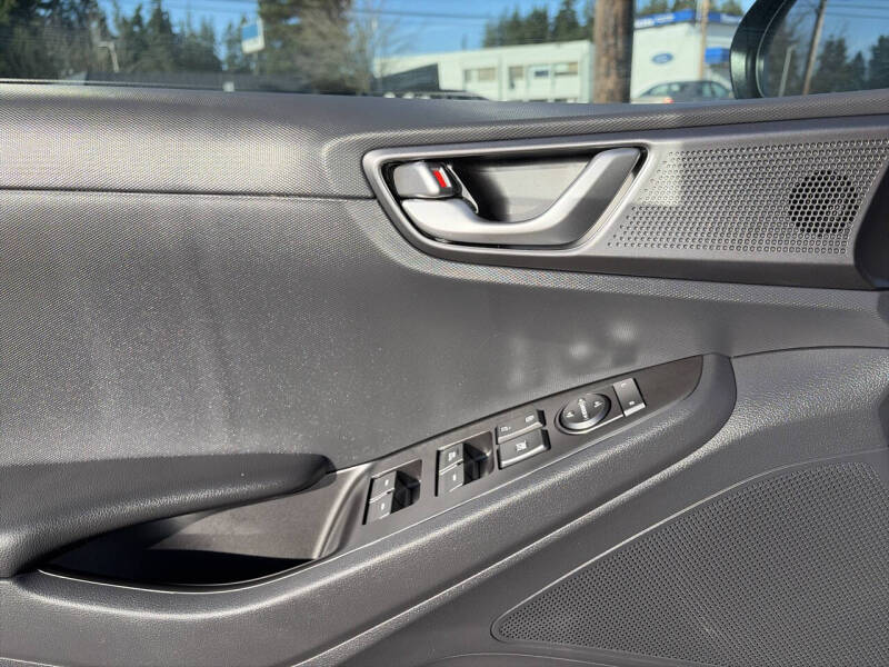 2021 Hyundai Ioniq Electric SE