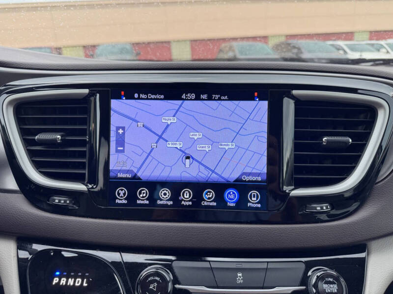 2017 Chrysler Pacifica Touring