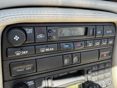 2000 Jaguar XK-Series XK8