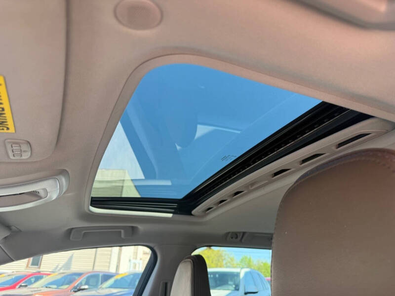 2016 Volvo XC70 T5 Platinum