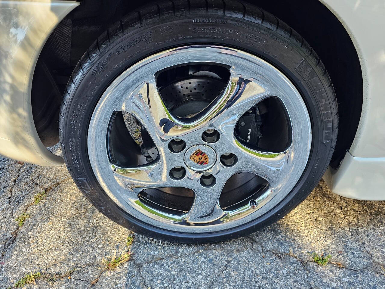 2001 Porsche 911 55