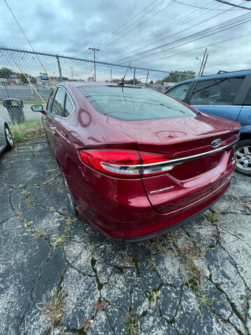2017 Ford Fusion SE