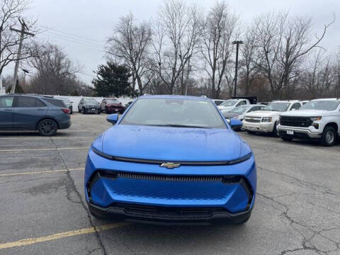 2026 Chevrolet Equinox EV LT 2