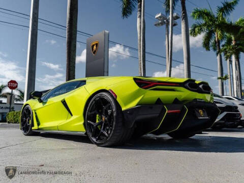 2024 Lamborghini Revuelto