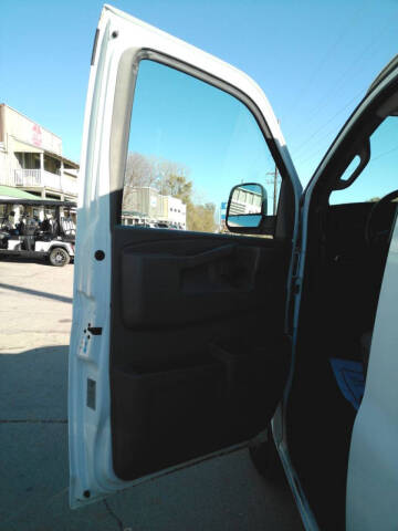 2019 Chevrolet Express 2500