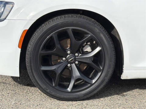 2022 Chrysler 300 Touring