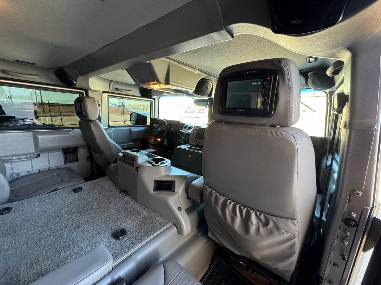 2003 HUMMER H1 for sale at Carnival Car Company in Victoria, TX