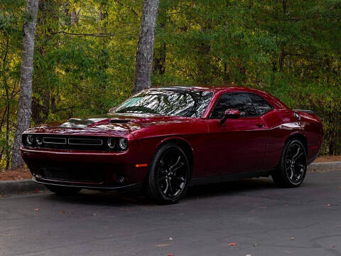 2018 Dodge Challenger SXT Plus