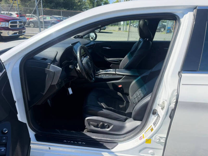 2019 Toyota Avalon