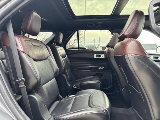 2022 Ford Explorer Hybrid Platinum