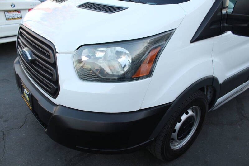 2015 Ford Transit