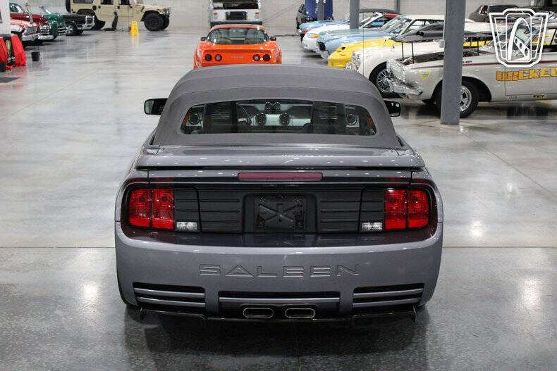 2006 Ford Mustang