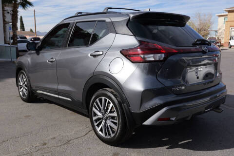 2023 Nissan Kicks SR