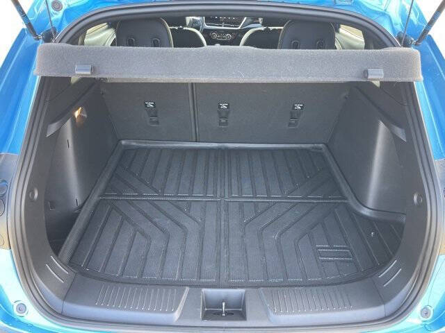 2025 Chevrolet Trax RS