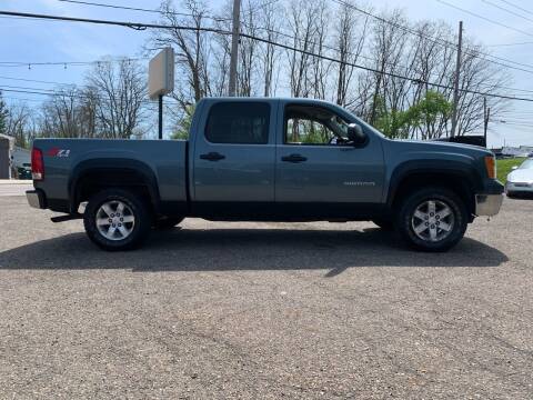 2011 GMC Sierra 1500 for sale at MEDINA WHOLESALE LLC in Wadsworth OH