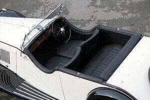 1935 Bentley Cutaway Door