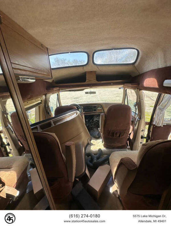 1988 Ford E-Series E-250