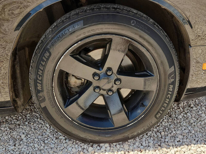 2013 Dodge Challenger SXT