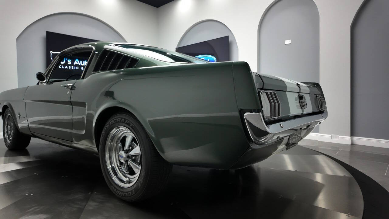 1965 Ford Mustang 29