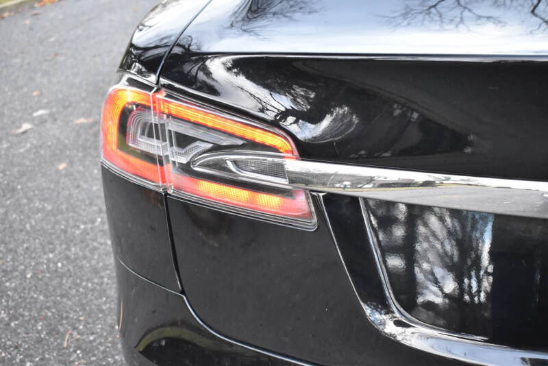 2018 Tesla Model S 75D