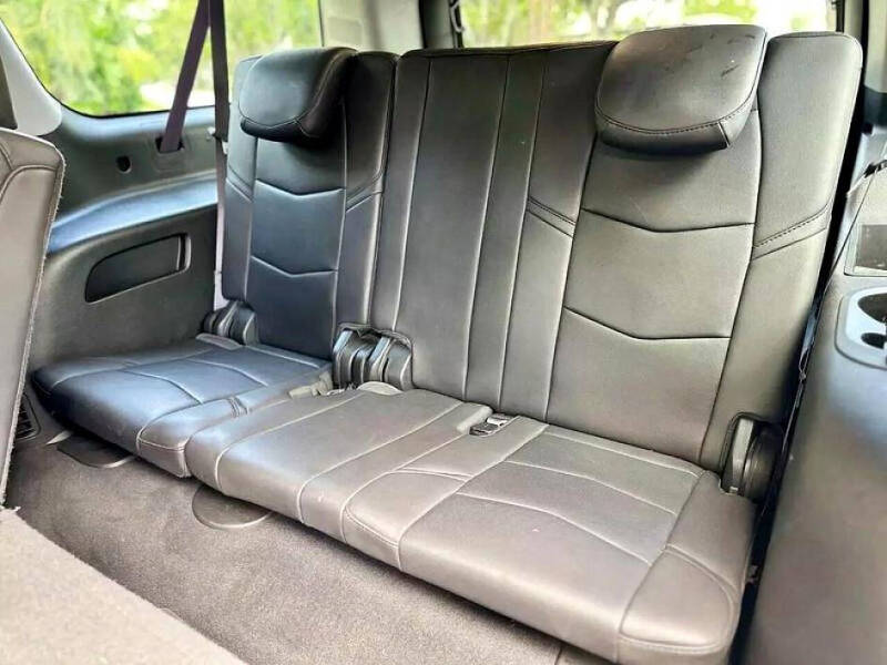 2016 Cadillac Escalade ESV Luxury Collection