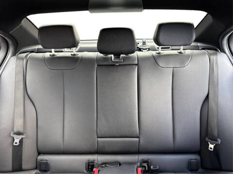 2017 BMW 3 Series 330i xDrive