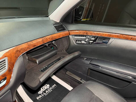 2013 Mercedes-Benz S-Class S 550