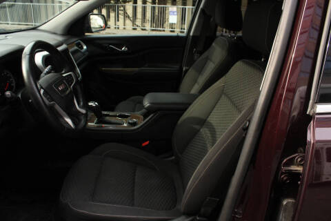 2017 GMC Acadia SLE-2