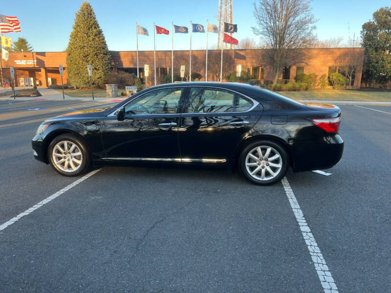 2007 Lexus LS 460