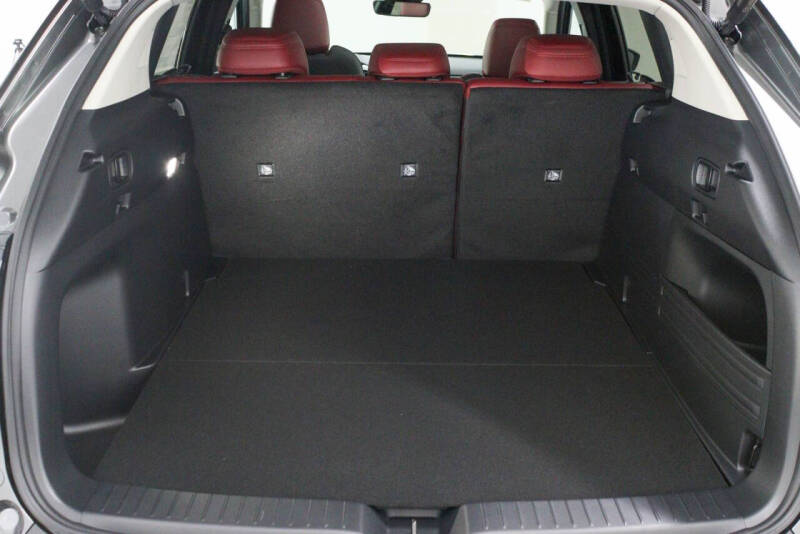 2025 Mazda CX-50 Hybrid Premium Plus