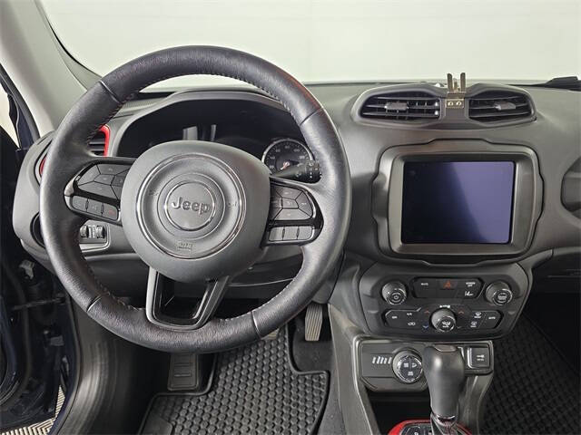 2022 Jeep Renegade Trailhawk